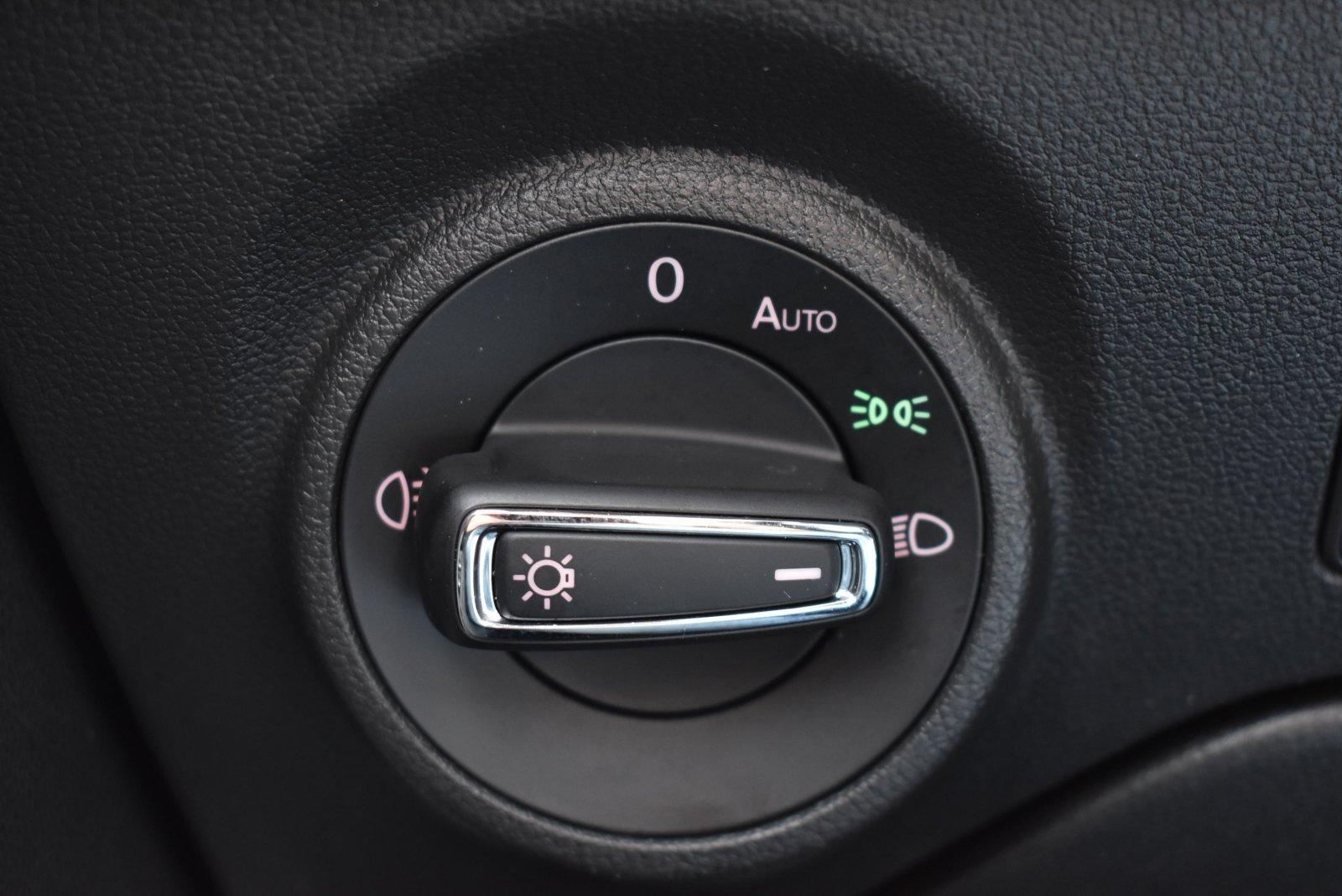 Seat Leon ST Cupra 265 ch DSG • Baquets Alcantara • Toit pano • Caméras AV/AR • DCC • CarPlay
