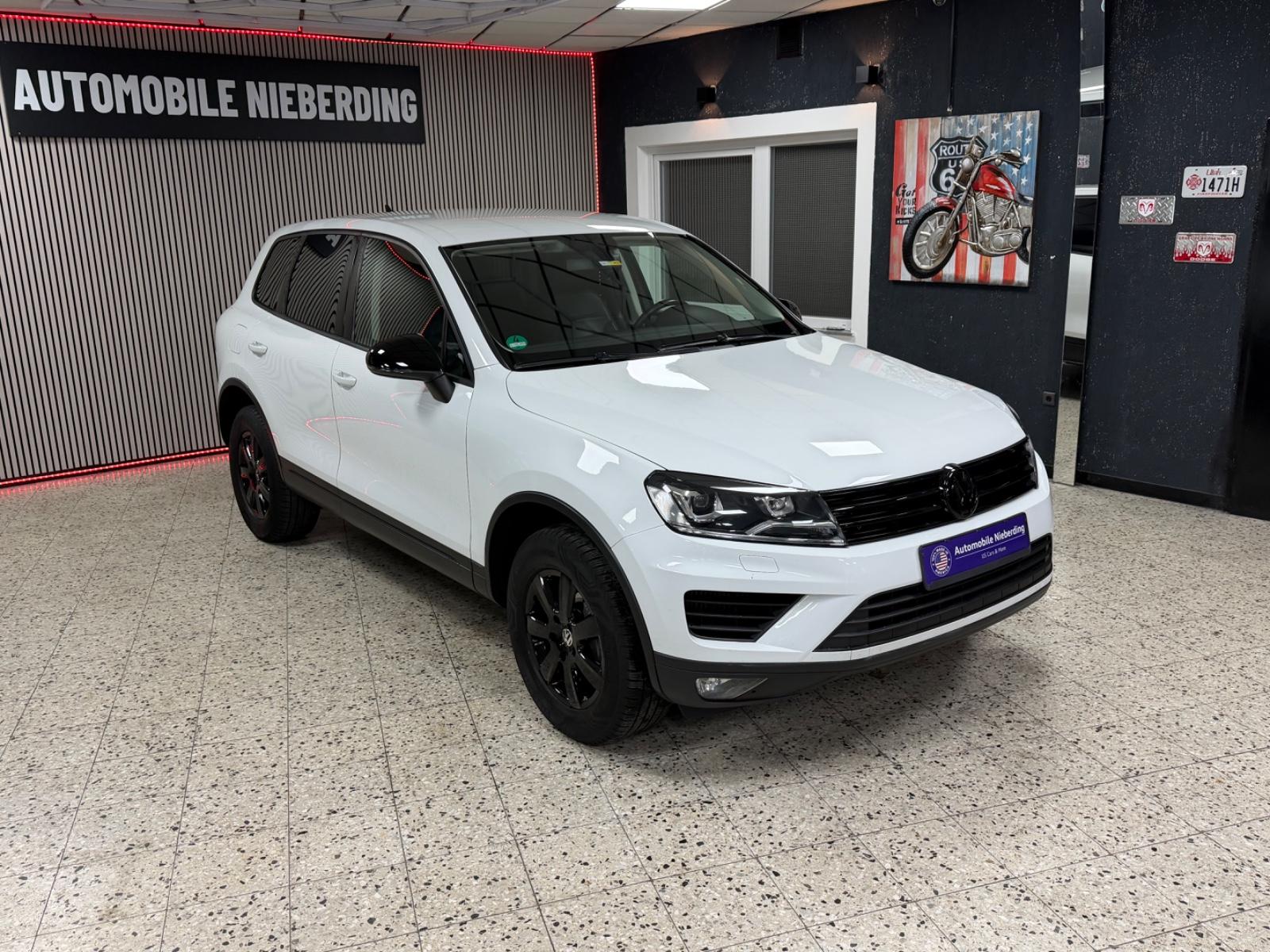 Volkswagen Touareg V6 TDI 4Motion / Leder / AHK / TÜV NEU