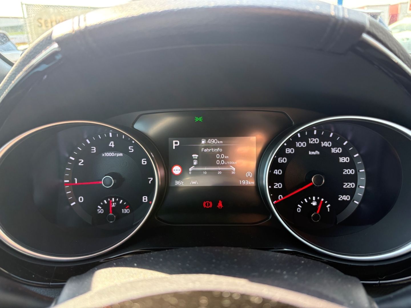 Fahrzeugabbildung Kia XCeed Nightline Edition Navi Digitales Cockpit L