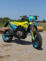 Husqvarna 701 Supermoto Top Zustand 