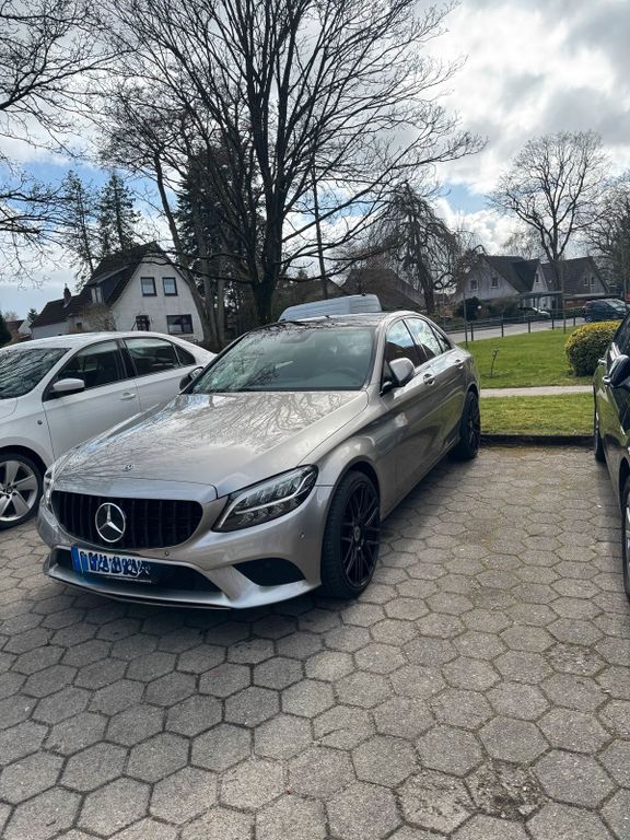 Image of Mercedes-Benz C 220