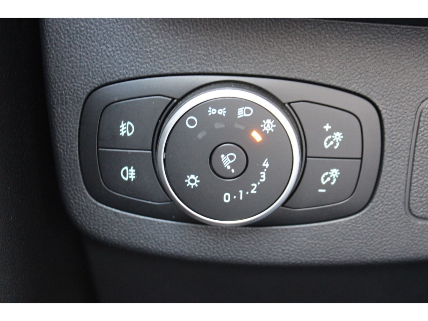 Fahrzeugabbildung Ford Puma 1.0 EcoBoost ST-Line LED Navi GRA Winter-P.