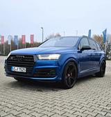 Audi SQ7 4.0 TDI pano,Headup,7 sitze... - blaue Audi SQ7