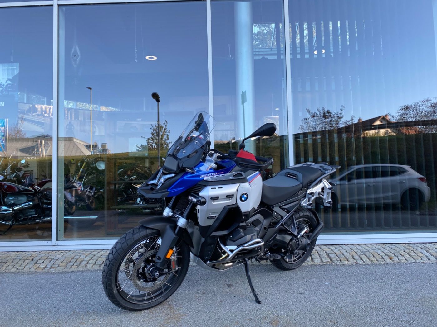 Fahrzeugabbildung BMW R 1300 GS Adventure Trophy