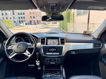 Mercedes ML 250 - 8