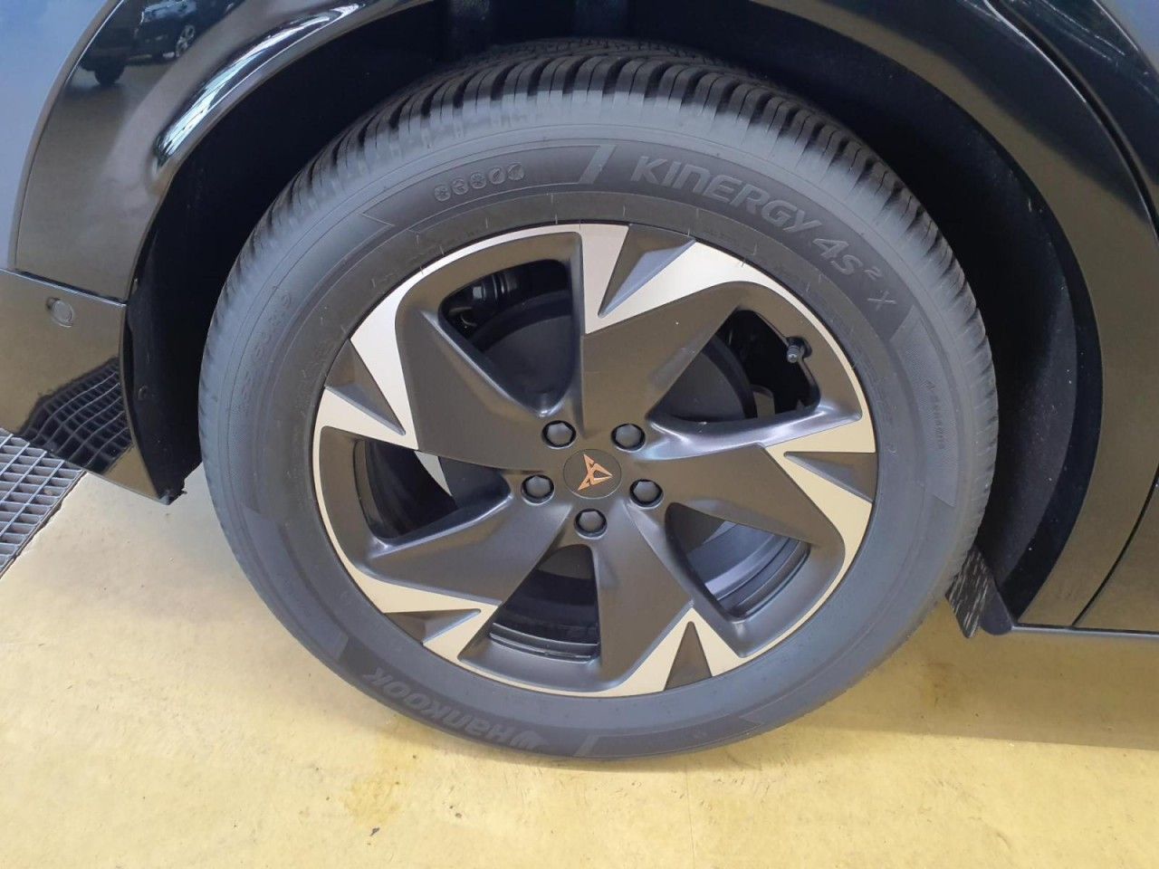 Cupra Tavascan - Bild 16