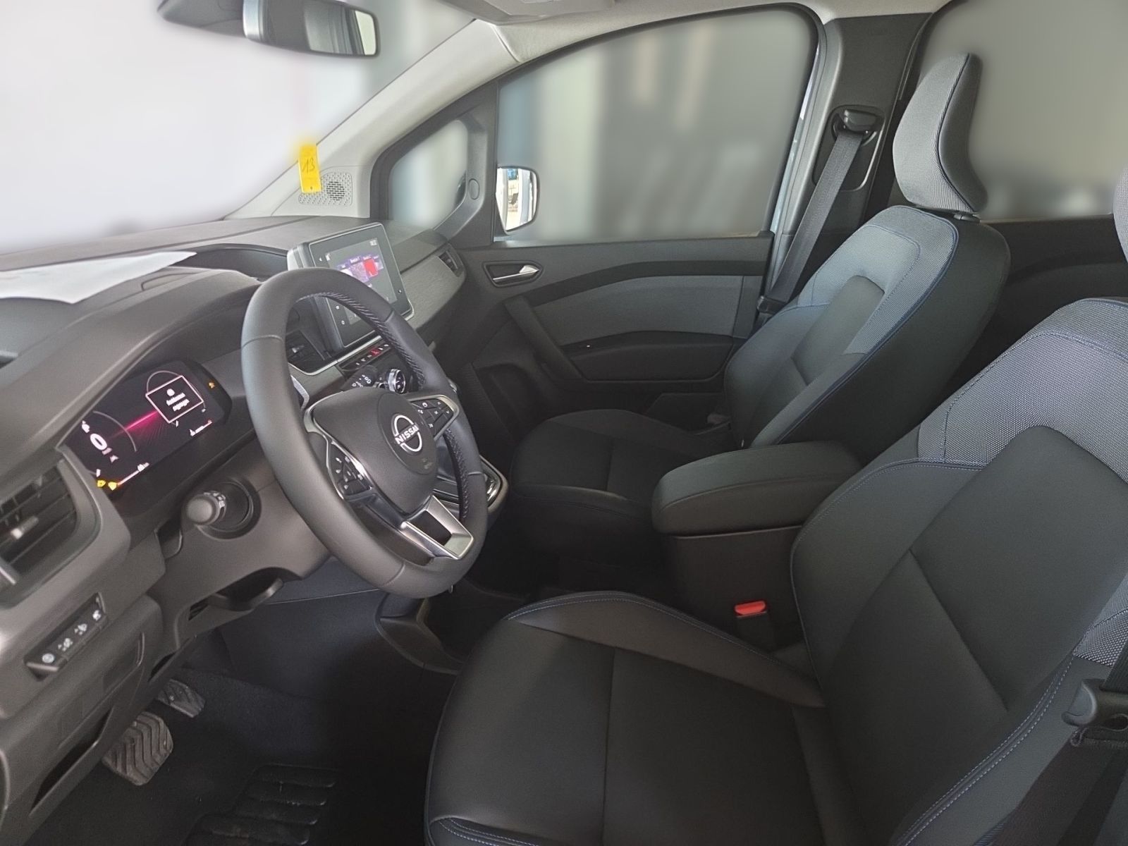 Fahrzeugabbildung Nissan Townstar DIG-T 130 L2 Tekna AT *7-SITZER*360°-KA