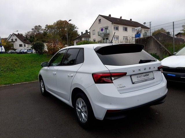 Fahrzeugabbildung Skoda Fabia Selection 1.0TSI LED PDC LenkHz SitzHz