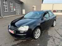 Volkswagen Jetta 1.6 FSI *BBS Felgen*