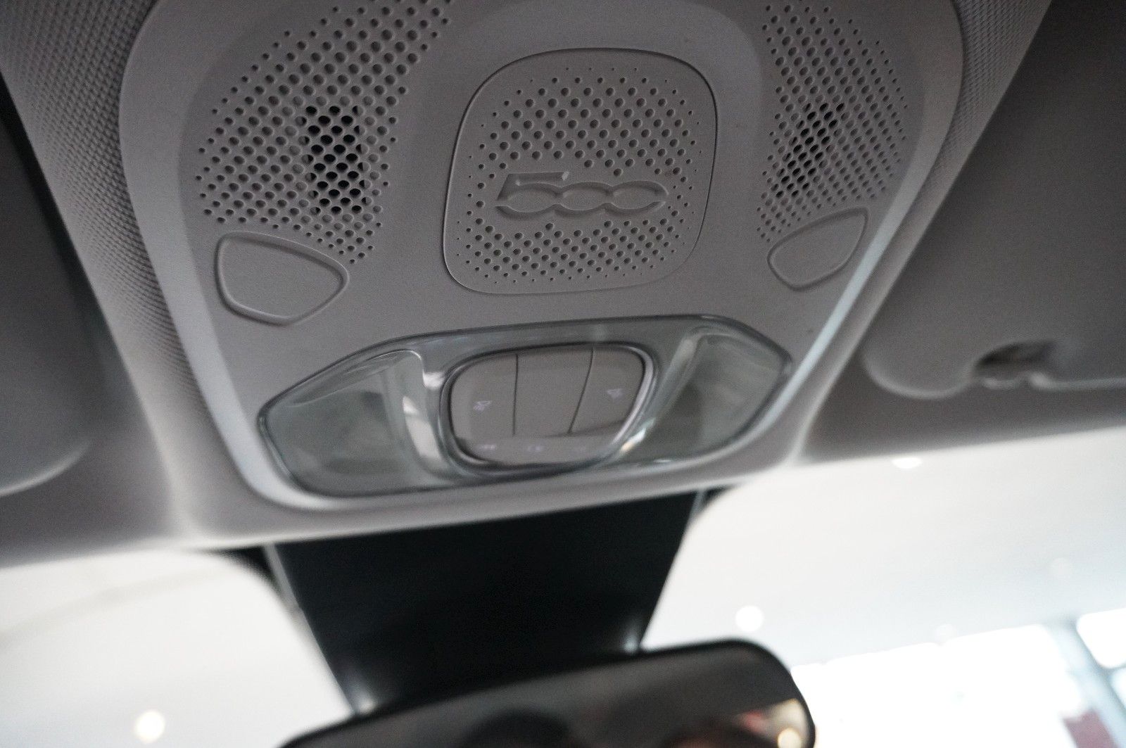 Fahrzeugabbildung Fiat 500X 1.3T CROSS DCT NAVI/LED/PDC/SPORT/TEMP/DAB+