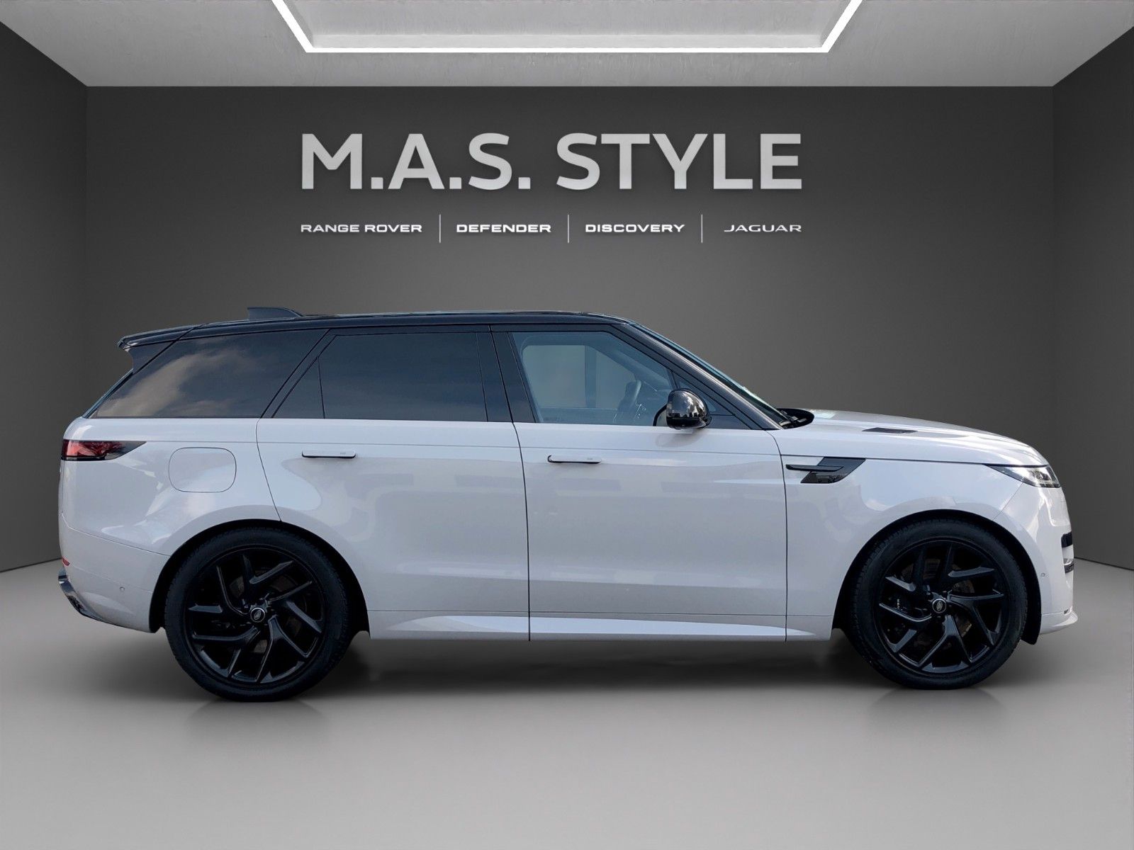 Fahrzeugabbildung Land Rover Range Rover Sport P440 Dynamic HSE Hybrid