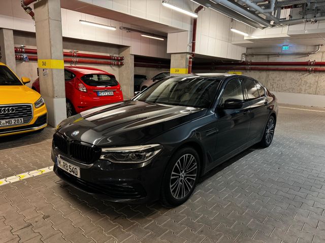 BMW 530d xDrive, Top Zustand!