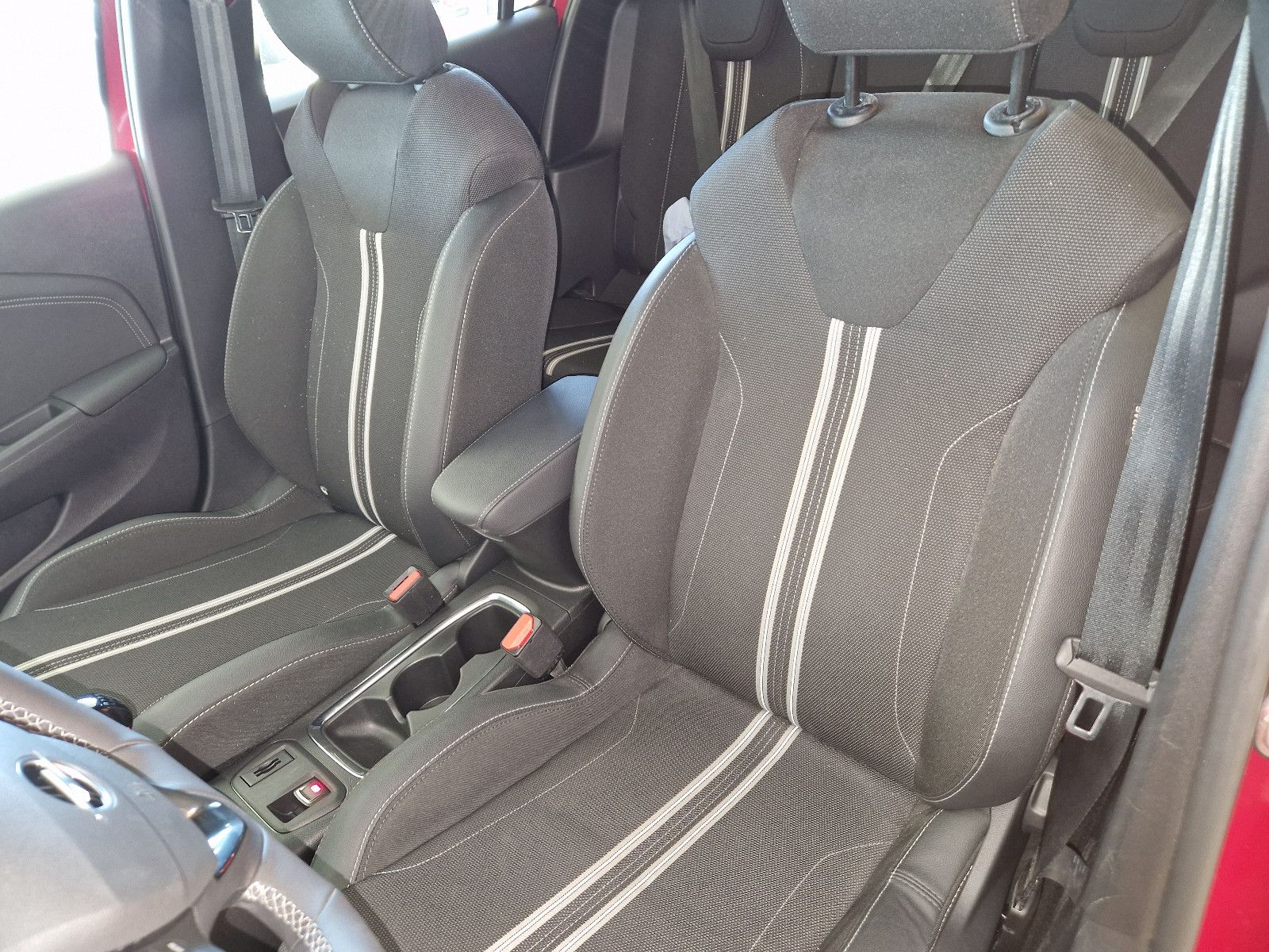 Fahrzeugabbildung Opel Corsa 1.2 Turbo 74kW GS