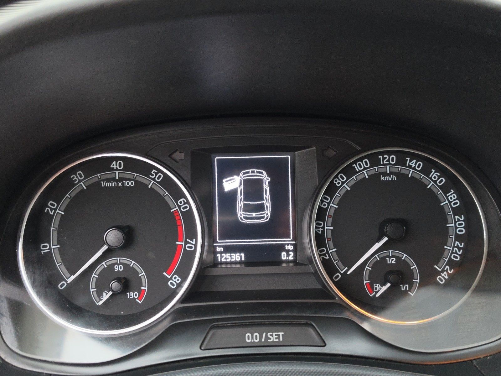 Fahrzeugabbildung SKODA Fabia Combi Cool Plus CarPlay