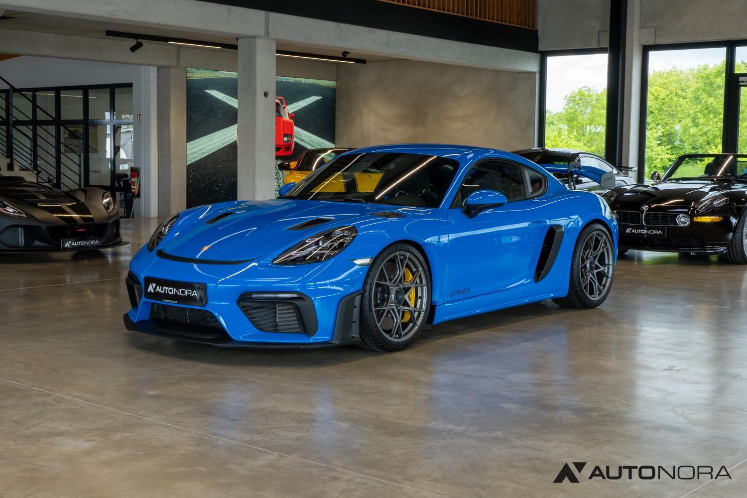 Porsche Cayman GT4 RS PCCB Approved
