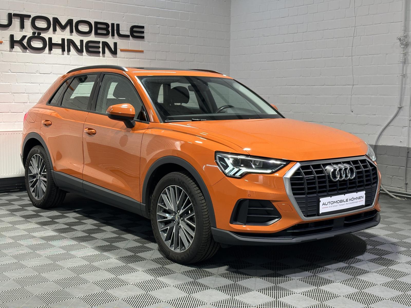 Audi Q3 40 TDI / S TRONIC / QUATTRO / PANO / LED /