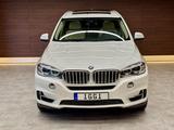 BMW X5 50i 4.4 V8 xDrive/Pano/360/Hi-Fi/TotW/PDC/R19 - BMW X5 mit Benzin-Antrieb: Geländewagen, Automatik