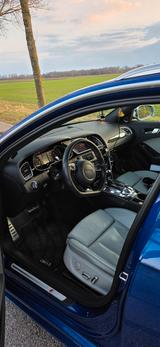 Audi RS4 4.2 FSI S tronic quattro Avant - - Audi RS4 in München