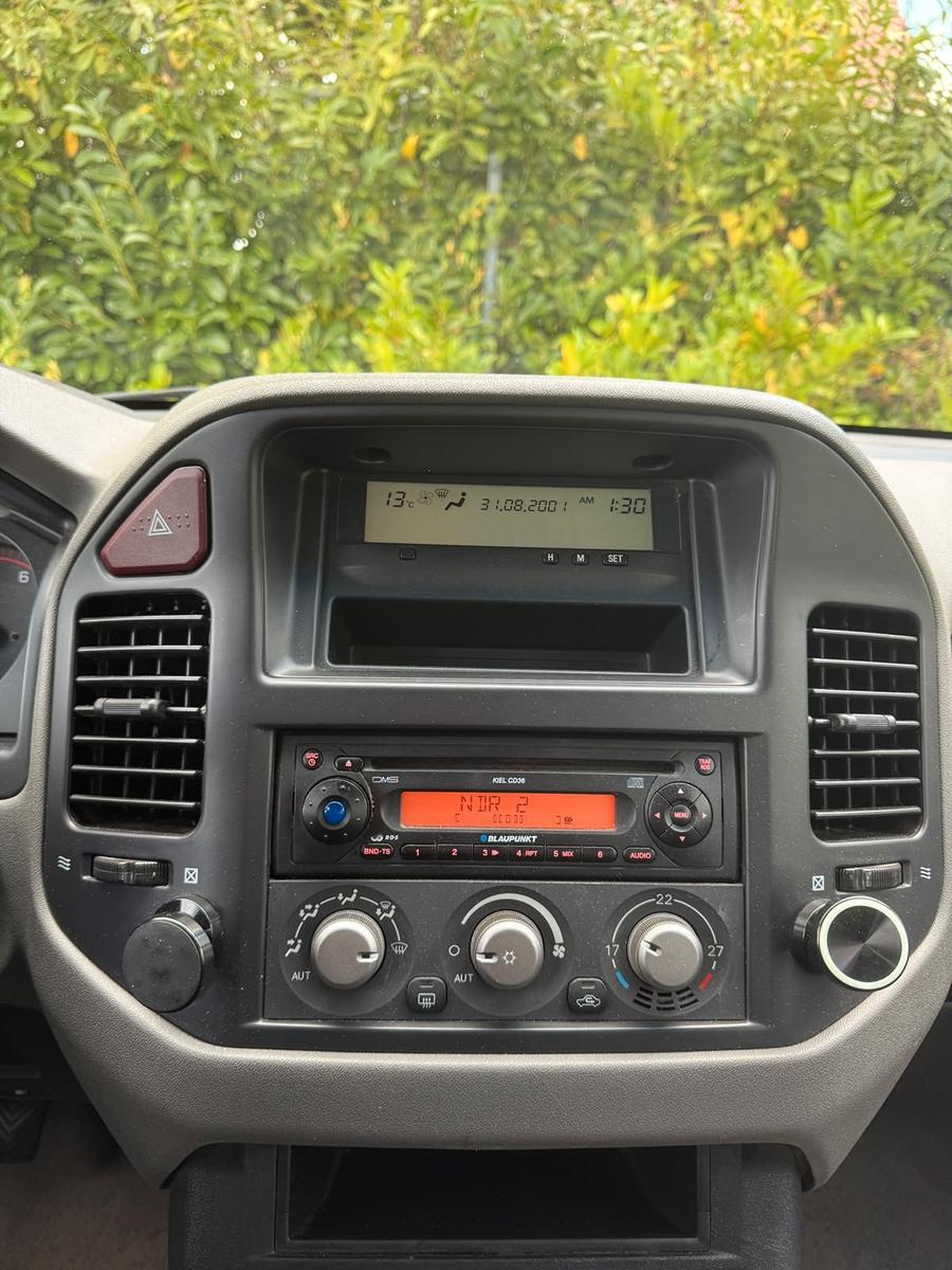 MITSUBISHI PAJERO 3.2 DI- CLASSIC 160CH 4X4