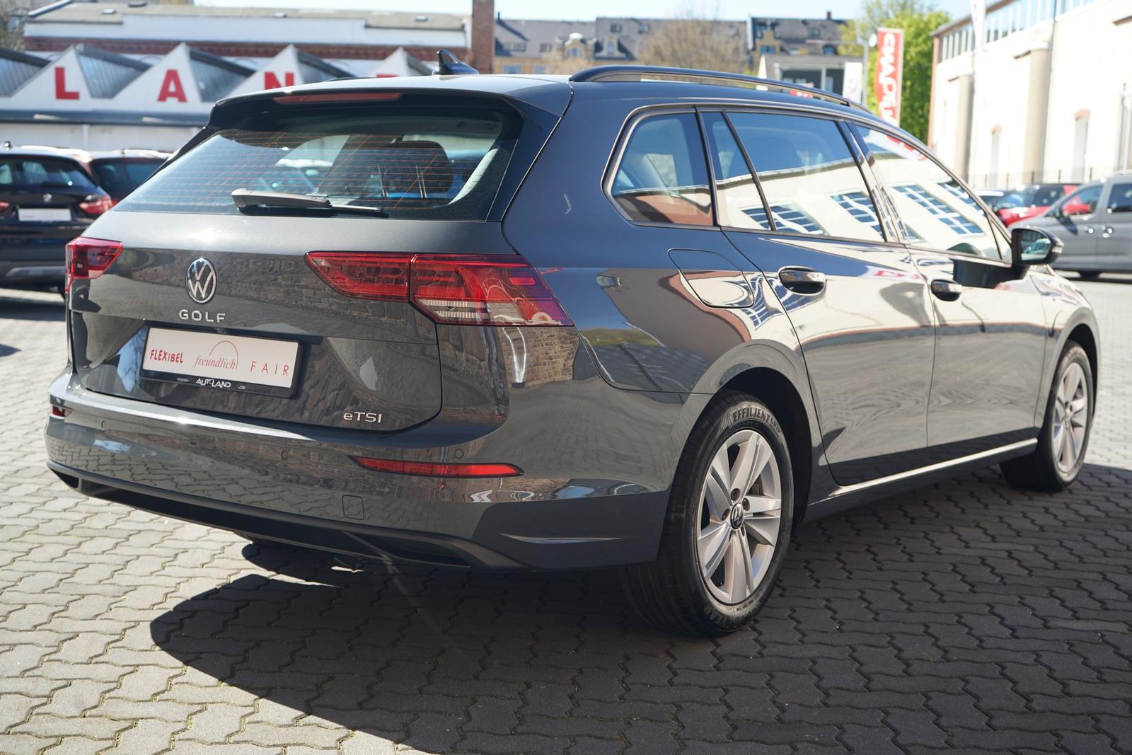 Volkswagen Golf VIII Life 1.0 eTSI DSG LED Navi ACC Kamera, миниатюра 6