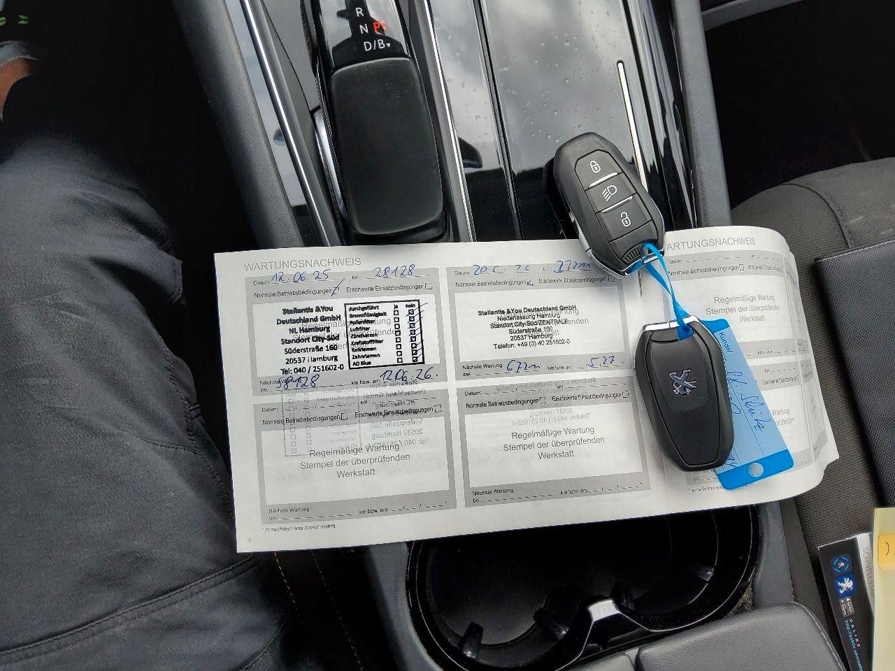 Fahrzeugabbildung Peugeot 508 LIM. PHEV HYBRID ACTIVE PACK NAVI/LED/KAMERA