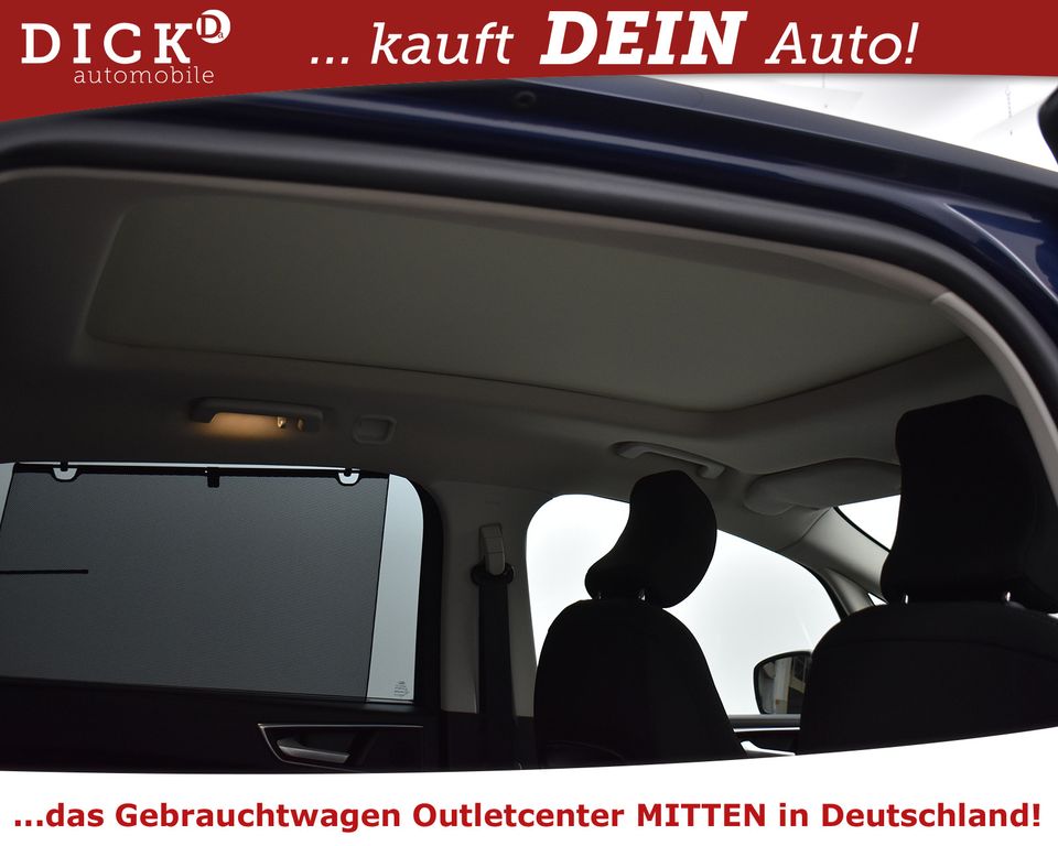 Ford S-Max 2.0d Titan PANO+NAVI+KAM+AHK+SHZ+