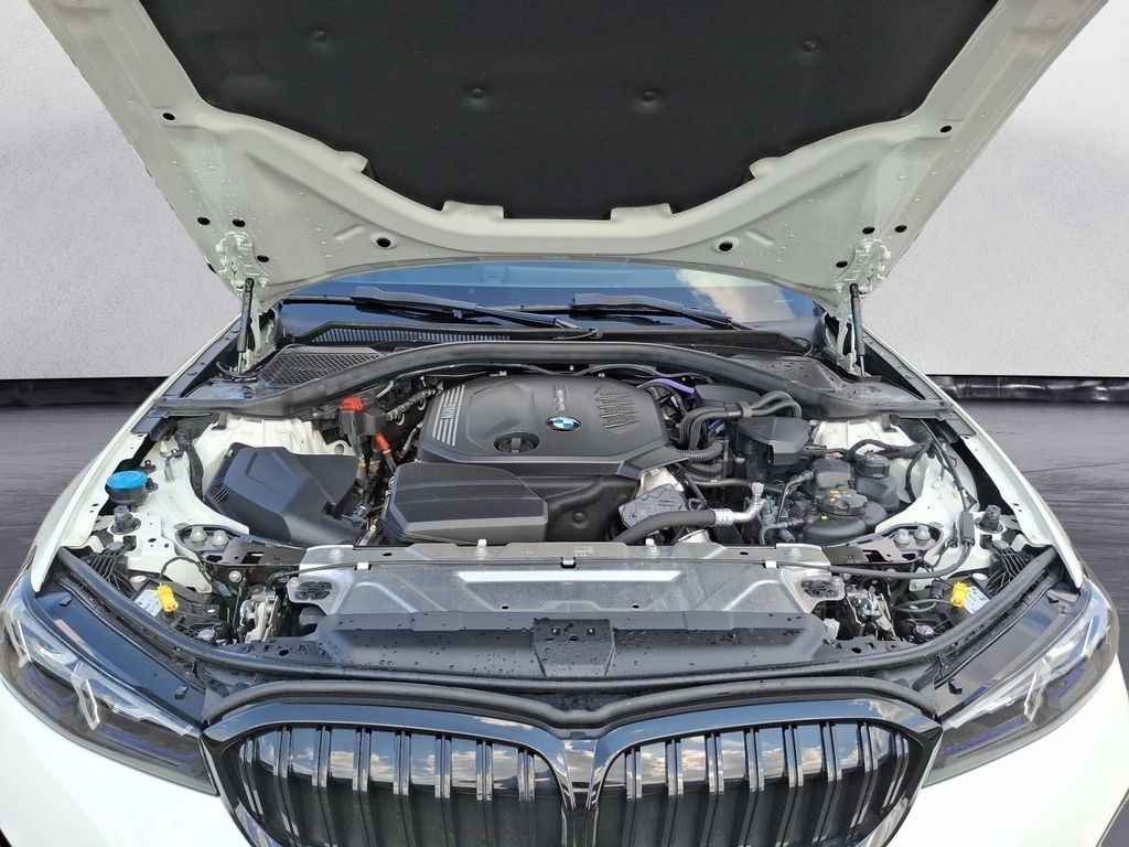 BMW 3 Series 2025