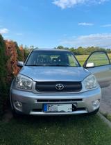 Toyota RAV 4 2.0-l-VVT-i 4x4 Automatik - - gebrauchte Toyota RAV 4 aus dem Jahr 2004
