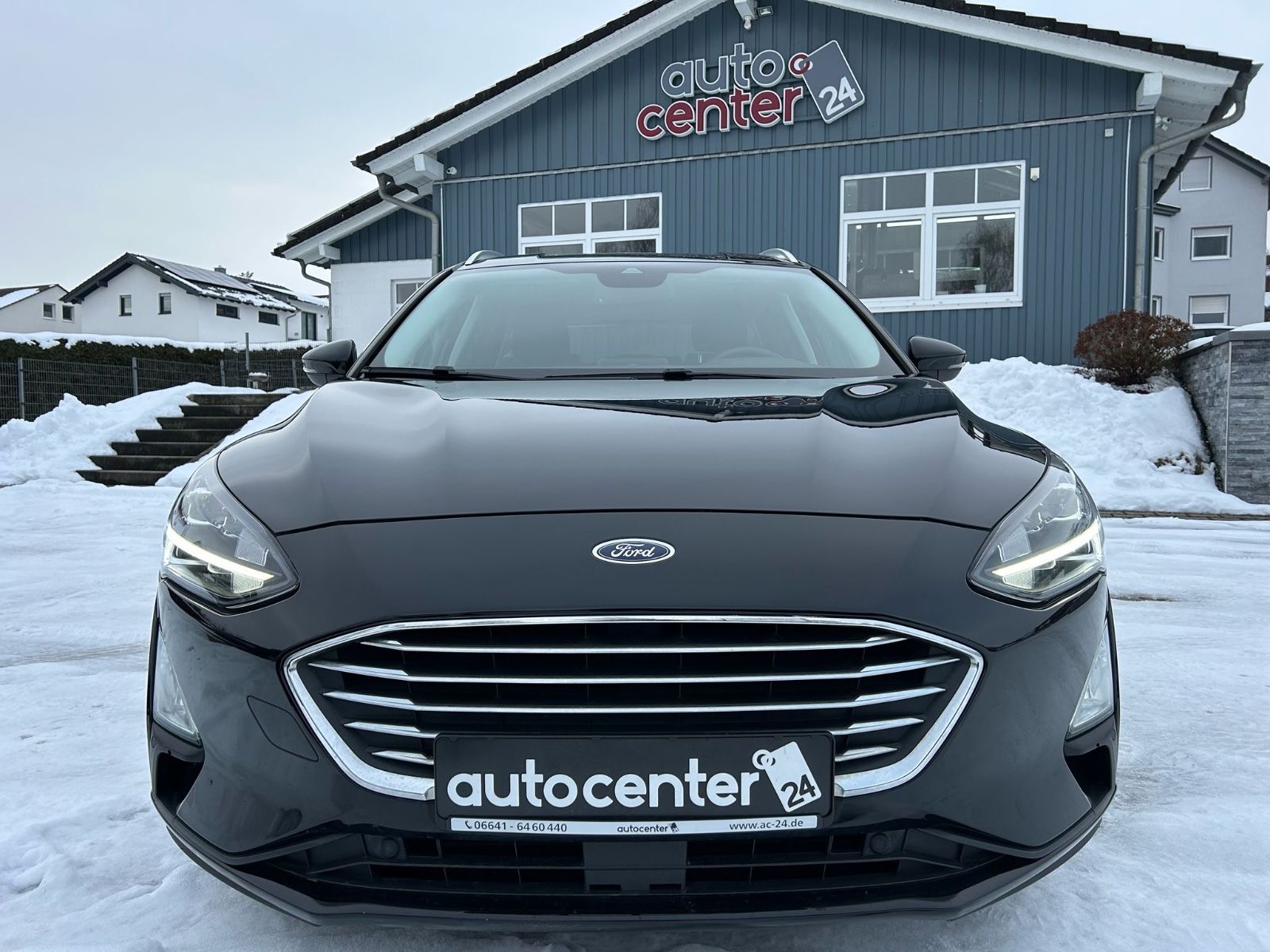 Fahrzeugabbildung Ford Focus Turnier Titanium°LED°Kamera°Navi°