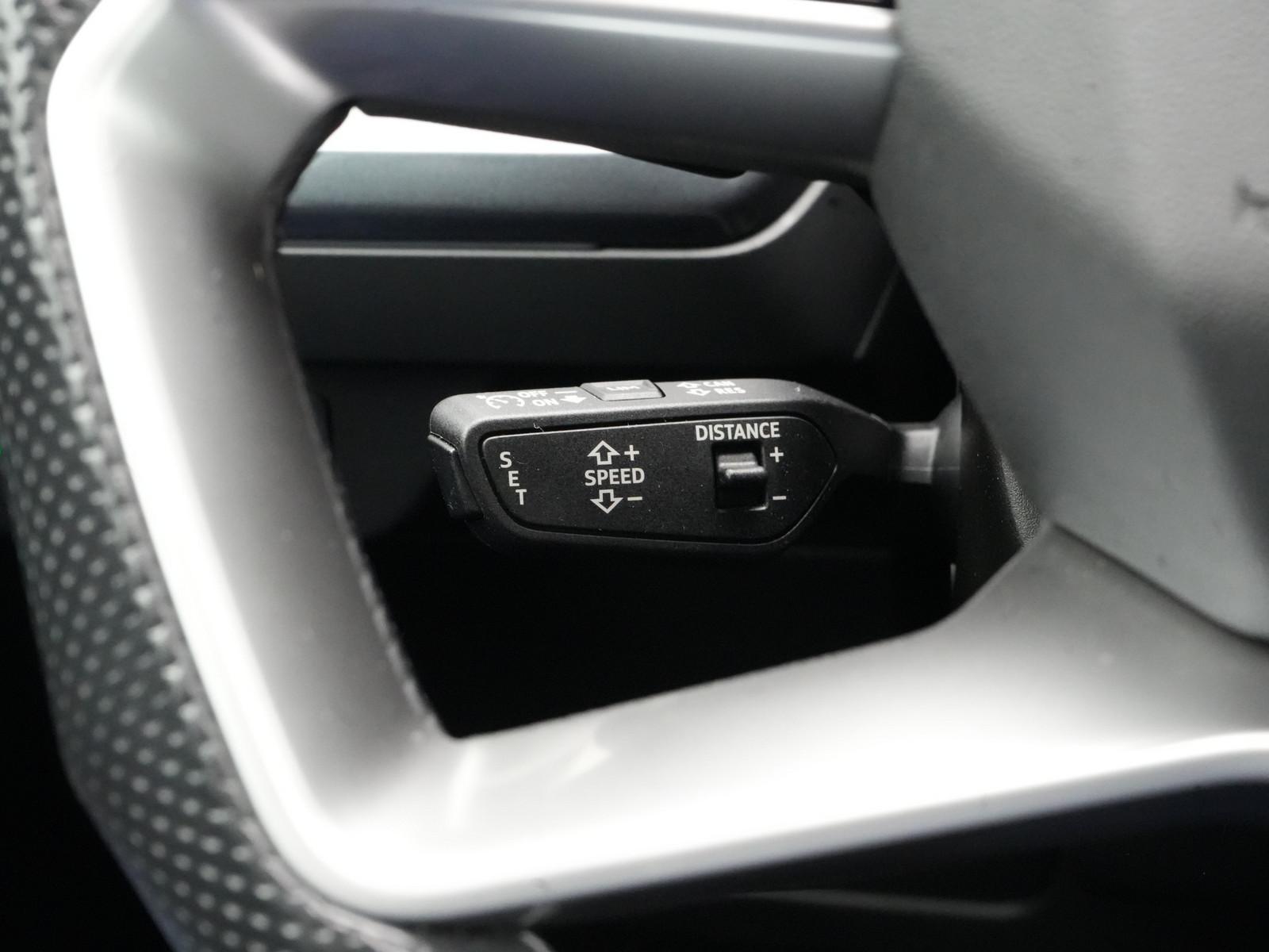 AUDI Q4 SPORTBACK S LINE 170CH