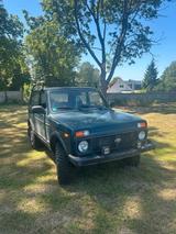 Lada Niva 4x4 Baujahr 2010 - Lada aus 2011