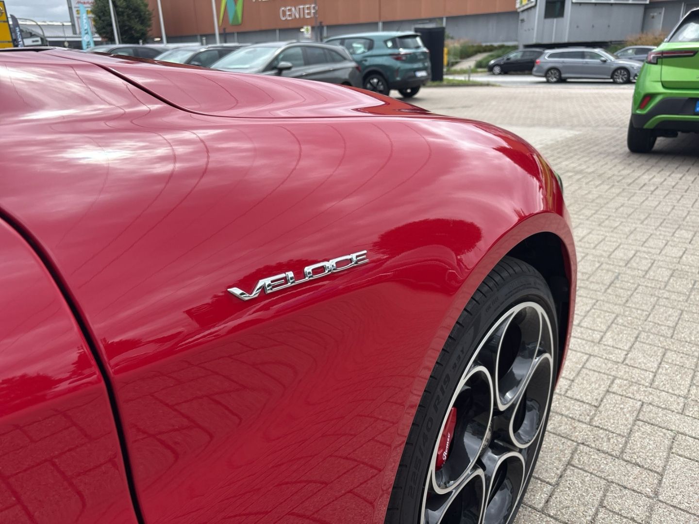 Alfa Romeo Giulia - Bild 17