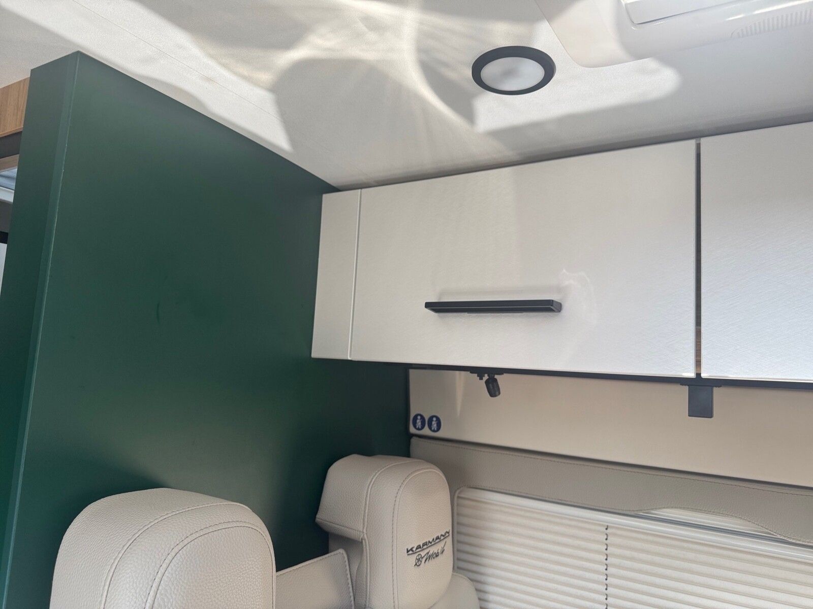 Fahrzeugabbildung Karmann Dexter DE 580 140 PS, Automatik, Alu-Felgen