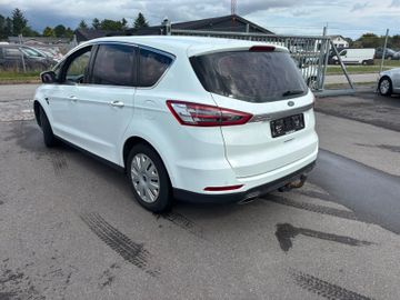 Ford S-Max - 5