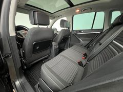 VW Tiguan Cup Sport & Style BMT/PANO / GARANTIE/AHK VW Tiguan Cup Sport & Style BMT/PANO / GARANTIE/AHK