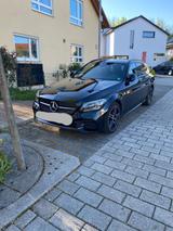 Mercedes-Benz C 300 d 4MATIC T Autom. AMG Line, Night-Paket