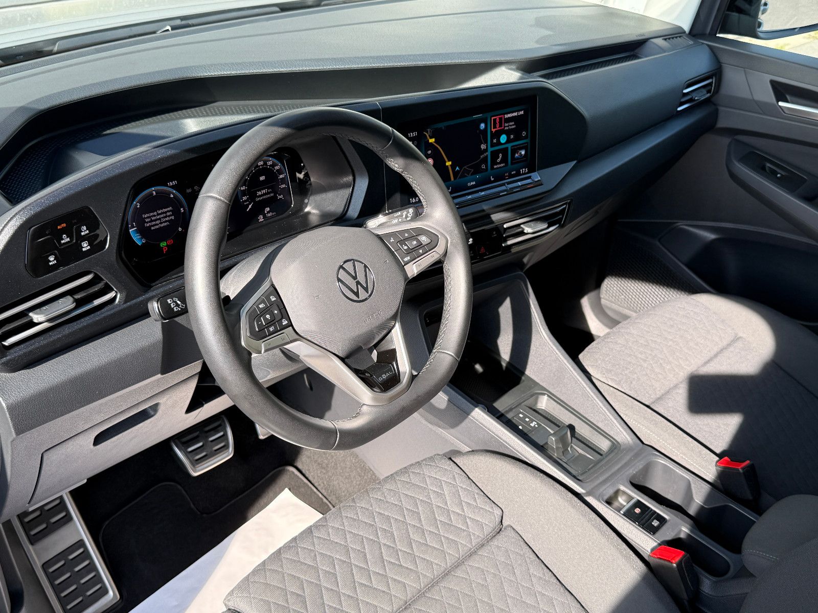 Fahrzeugabbildung Volkswagen Caddy Goal 2.0 TDI DSG ACC AHK Navi LED Sthz Kam