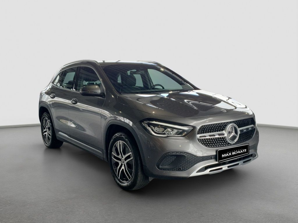Fahrzeugabbildung Mercedes-Benz GLA 200 el.Heckklappe*AHK*Sitzheizung*Kamera*LED