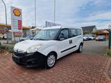 Opel Combo D Selection L2H1 - Opel Combo mit Diesel-Antrieb