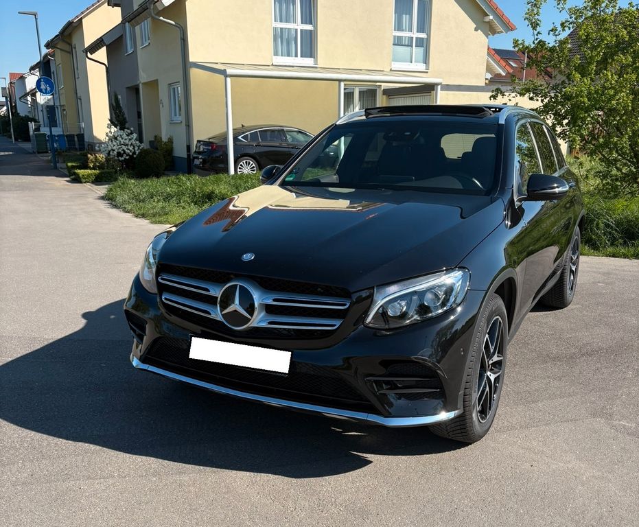 Image of Mercedes-Benz GLC 250