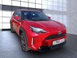 Toyota Yaris Cross 1.5 Hybrid Team D "Safety,Navi,Winte - rote Toyota Yaris Cross