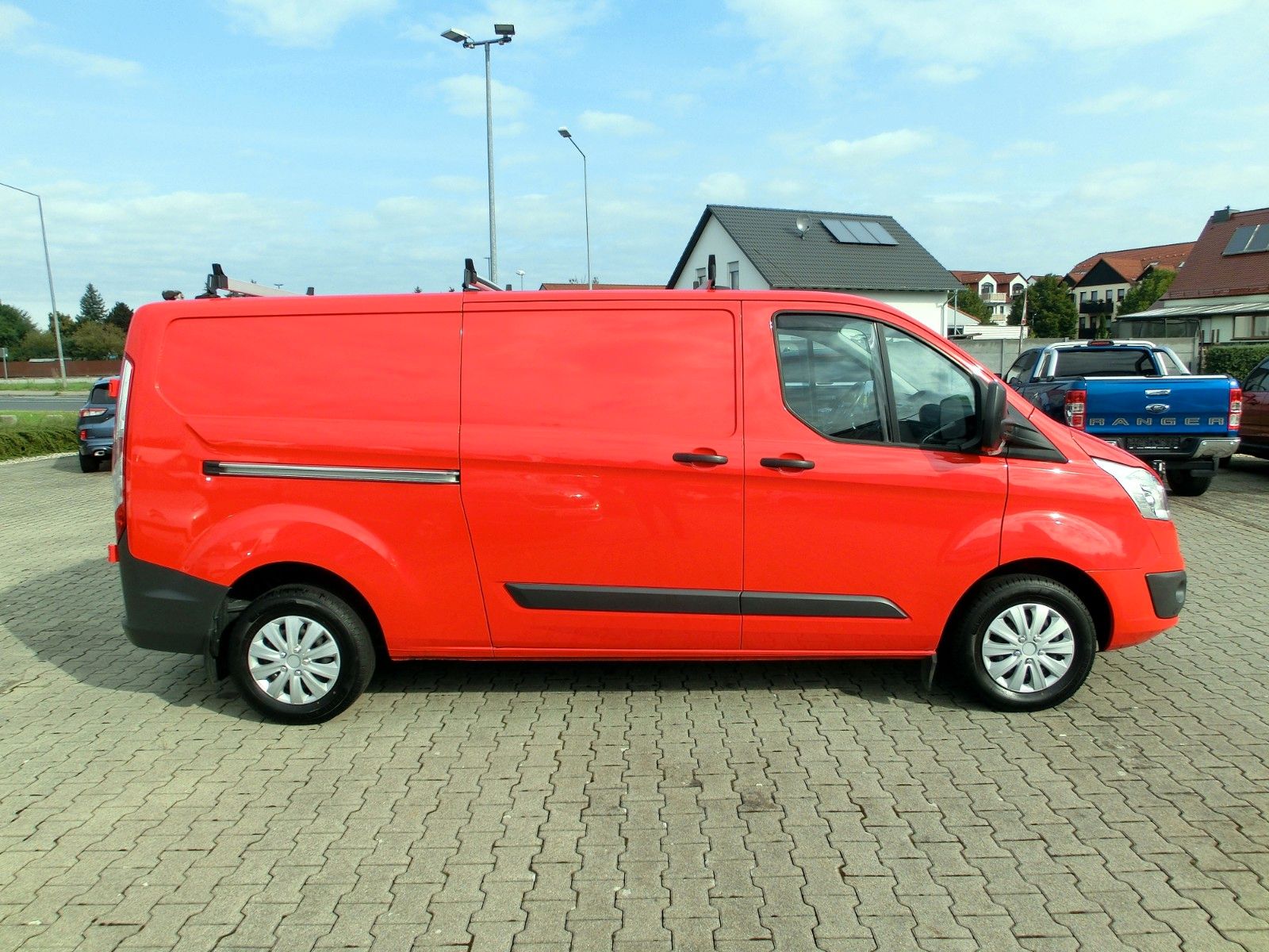 Fahrzeugabbildung Ford Transit Custom Kasten 310 L2 Trend