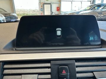 BMW 118 i *Klima*PDC*Navi*Sitzh*Klimaautomatik*