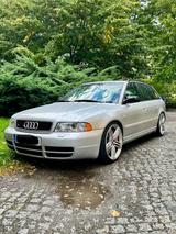 Audi S4 2.7 quattro Avant - 594 PS - Audi S4 aus 2001