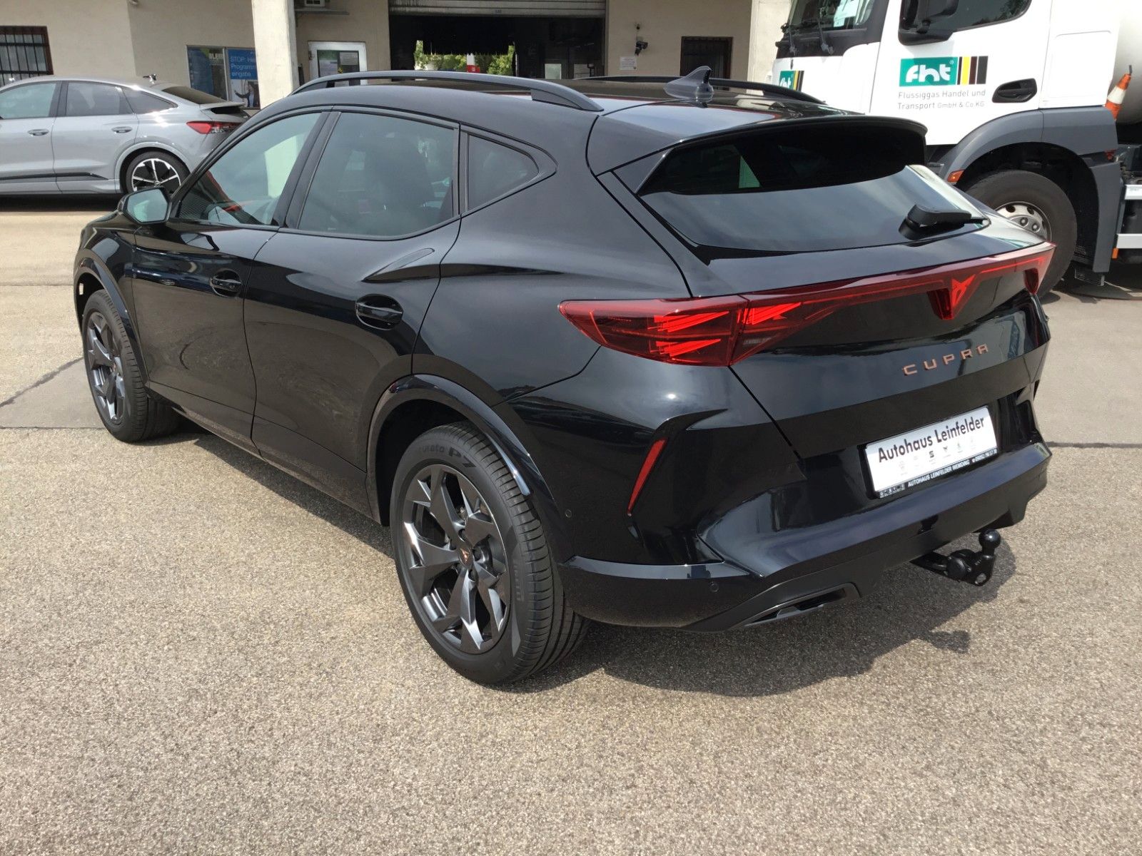 Fahrzeugabbildung CUPRA Formentor 1.5 eTSI DSG +AHK+Navi+18"+TopView