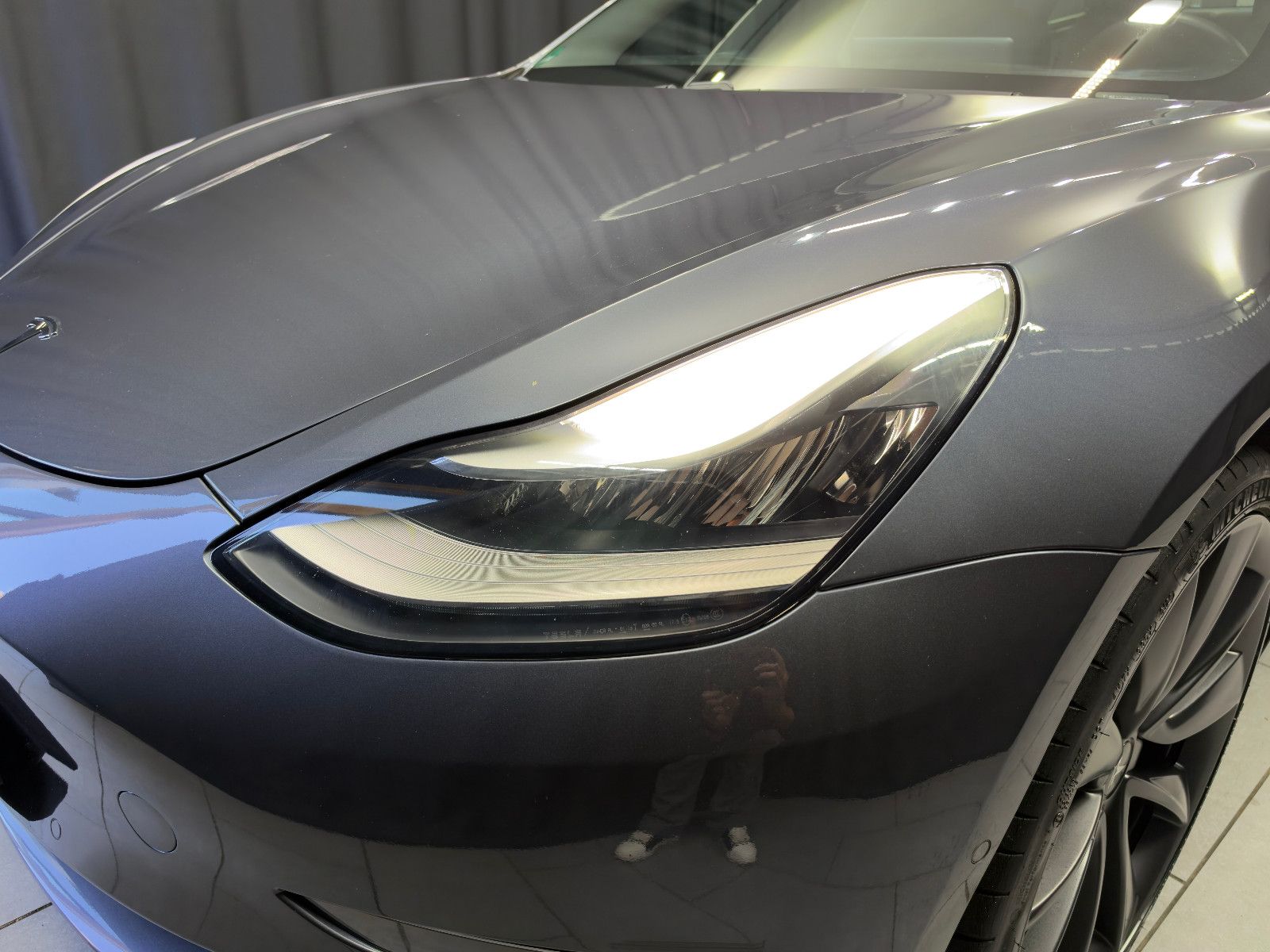 Fahrzeugabbildung Tesla Model 3 Performance Dual AWD |PANO|PREMIUM-SOUND