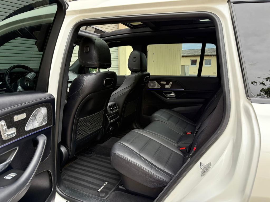 Mercedes-Benz GLS 400