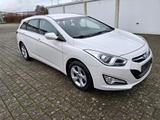 Hyundai i40 cw FIFA World Cup Edition - Hyundai i40 aus 2014