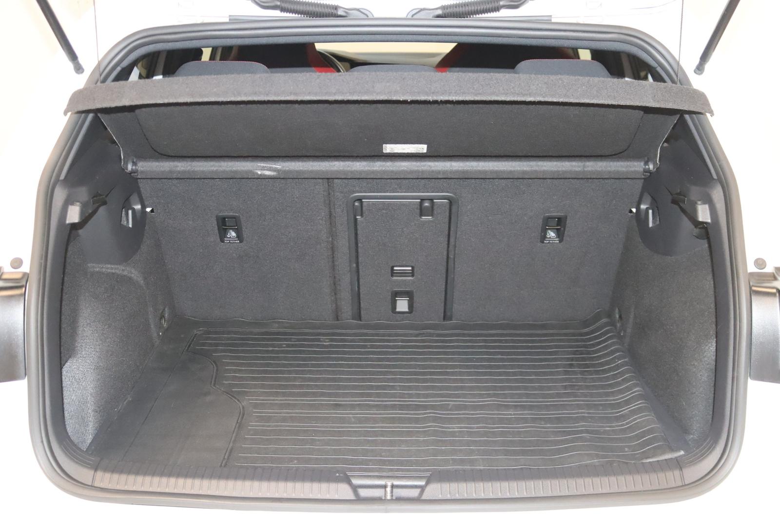 Volkswagen Golf VIII GTI DSG Limo-NAV-IQ-ACC-APPS-KEYLESS-, миниатюра 7