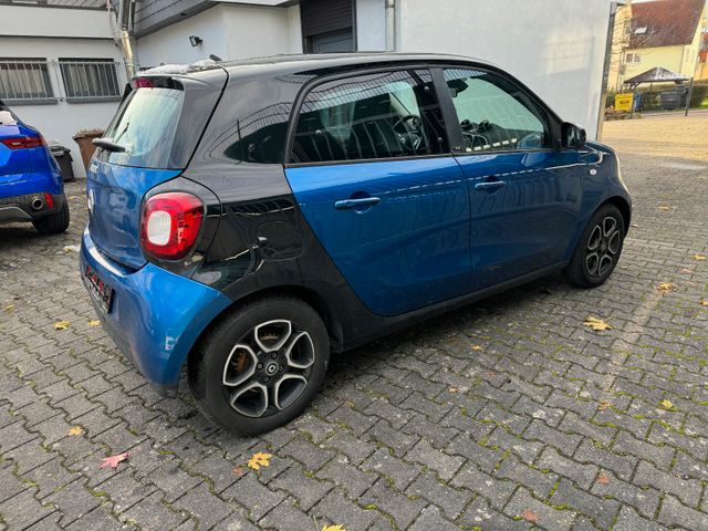 Smart ForFour